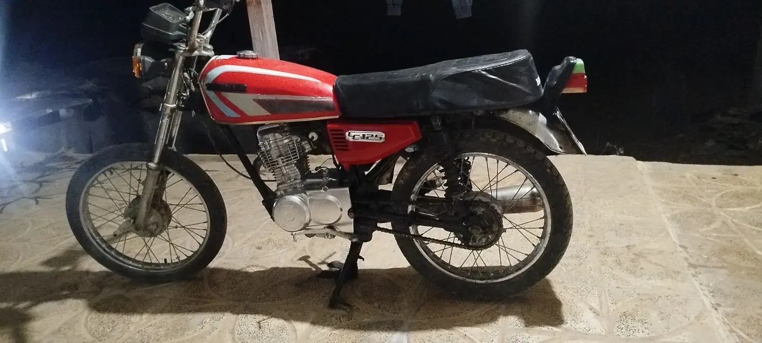 موتور ۱۲۵CCمدل ۹۰|موتورسیکلت|دورود, |دیوار