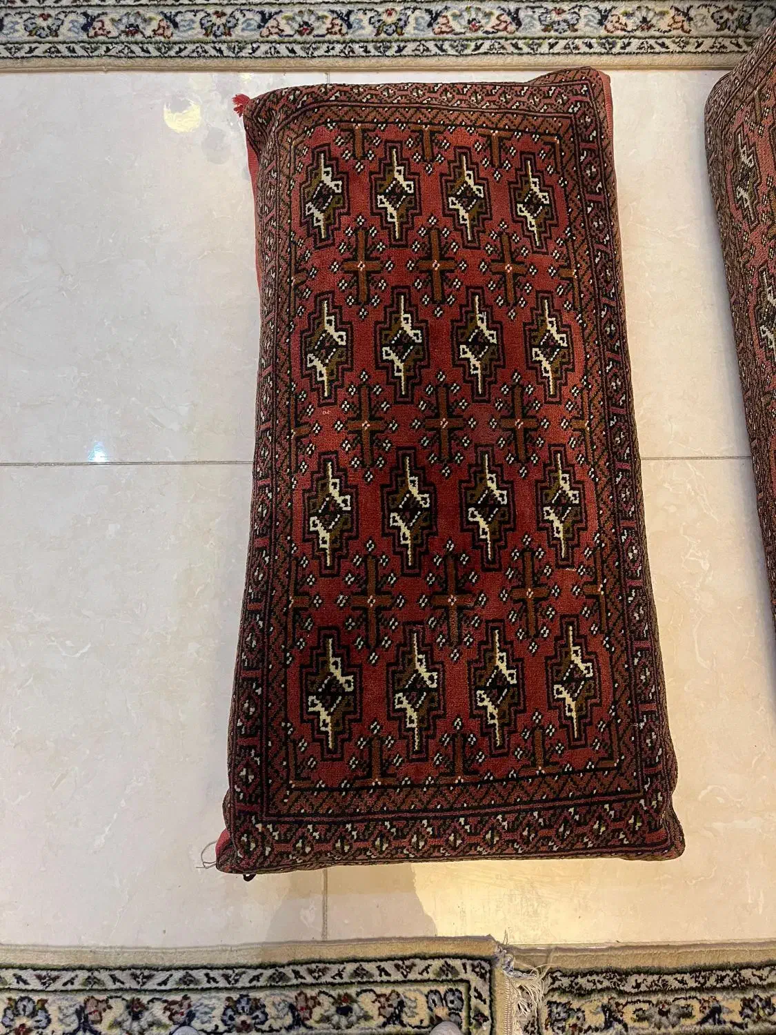 یک جفت پشتی دستبافت|پشتی|قزوین, |دیوار