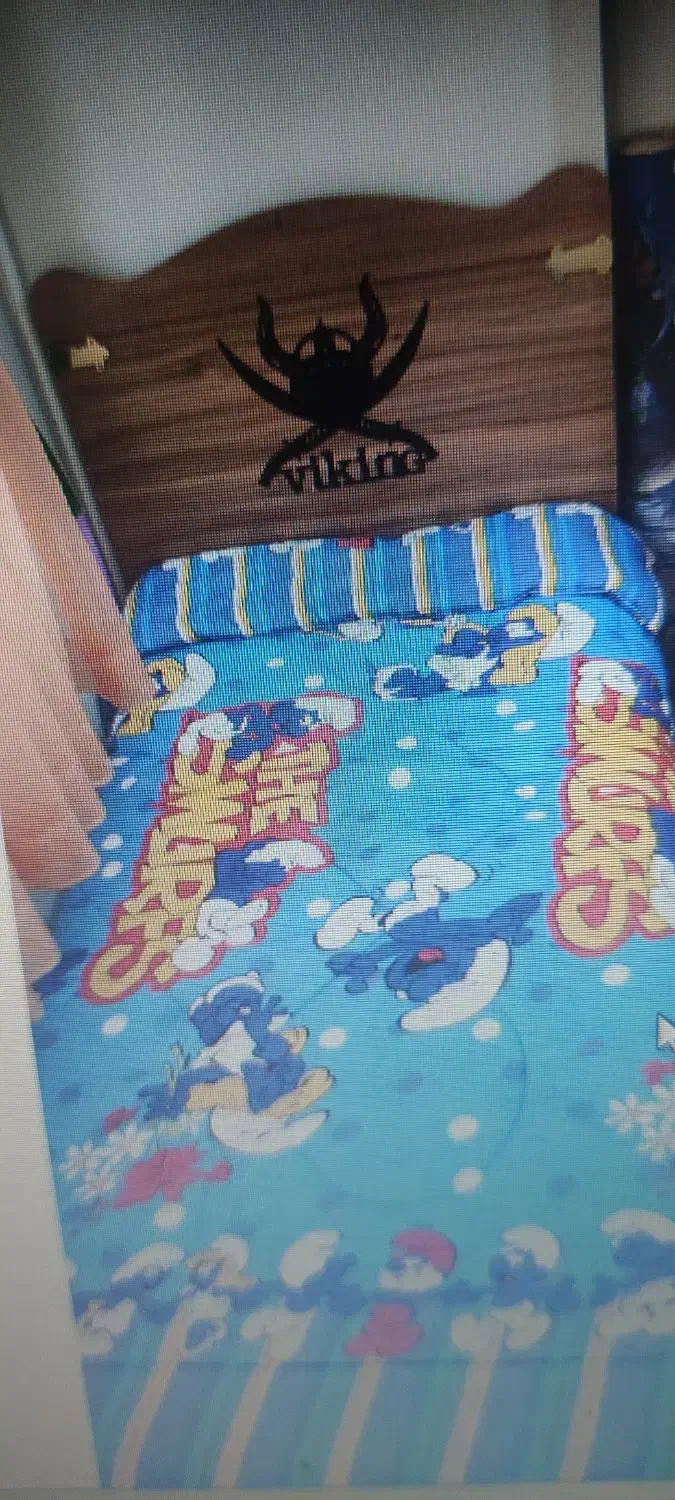 تخت کودک و نوجوان|تخت و سرویس خواب|بروجرد, |دیوار