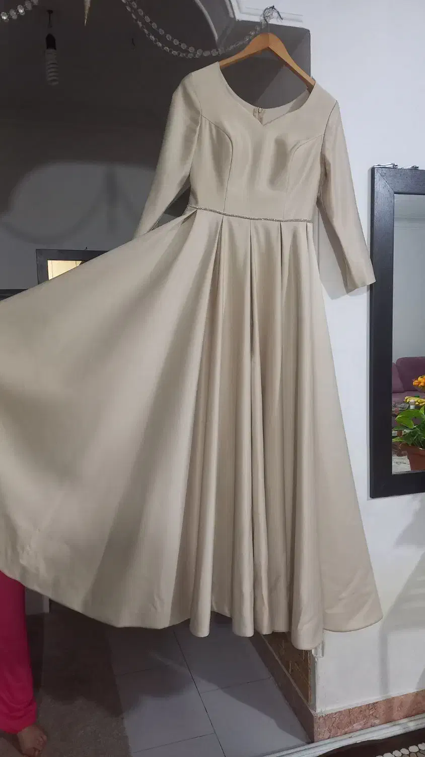 لباس مجلسی سایز ۳۸تا۴۰ فروش معاوضه|لباس|پردیس, فاز ۴|دیوار