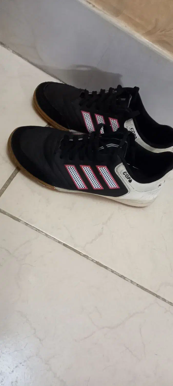 کفش ورزشی سایز ۴۱ نو نو|کیف، کفش، کمربند|سمنان, |دیوار