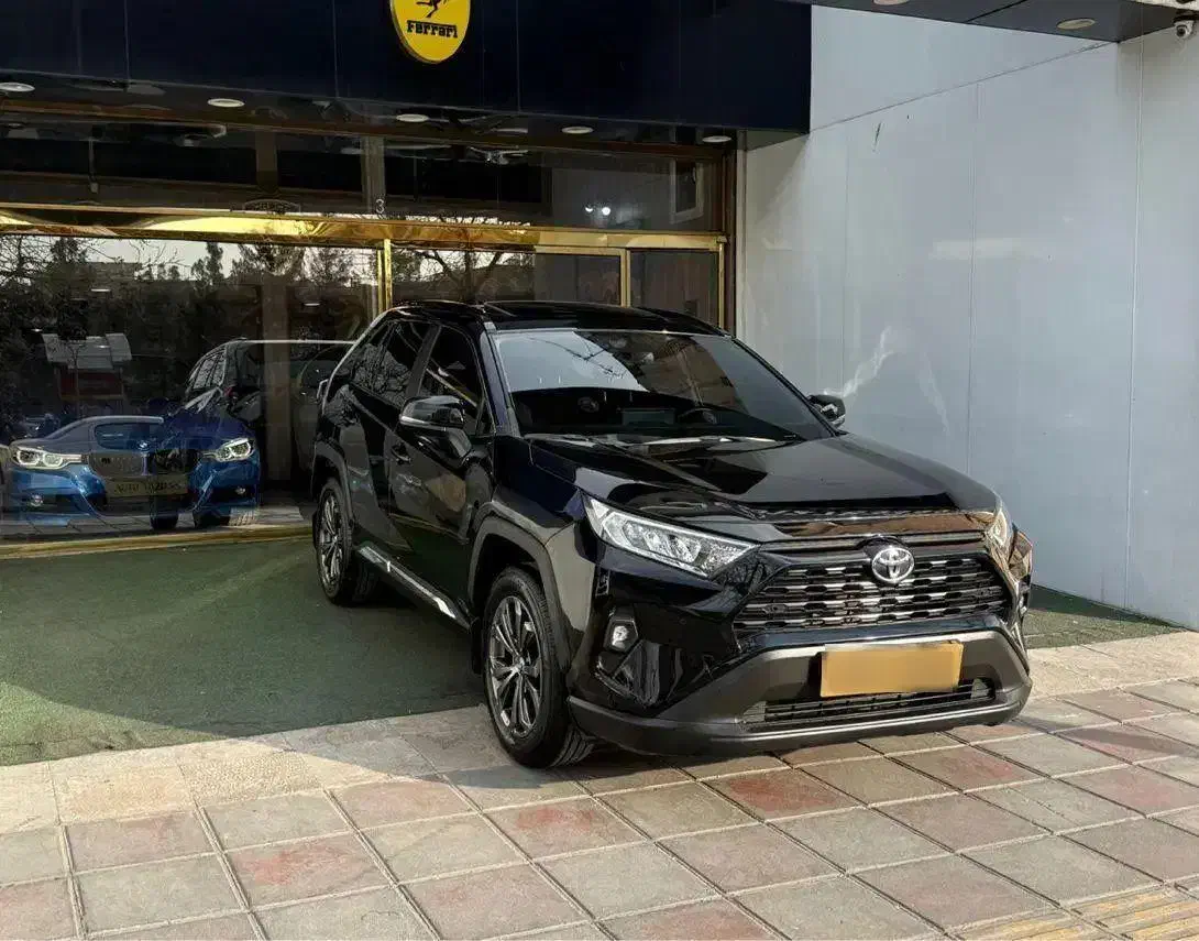 راوفور ۲۰۲۵|خودرو سواری و وانت|تهران, شهرآرا|دیوار