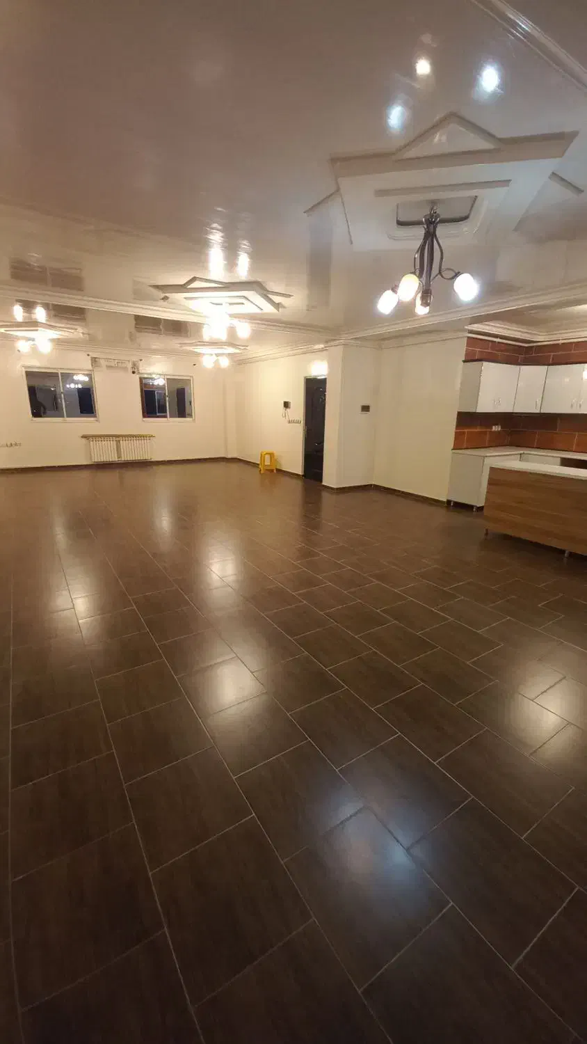 فروش آپارتمان ۱۵۵ متری|فروش آپارتمان|بندر انزلی, کارآموزی|دیوار