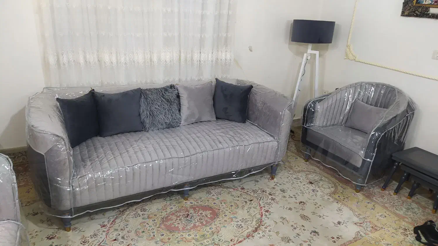 کاور چستر و صندلی ارایشگاهی|مبلمان خانگی و میز عسلی|نسیم‌شهر, |دیوار