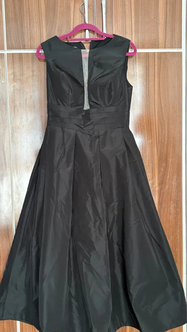 فروش لباس مجلسی|لباس|سیرجان, |دیوار