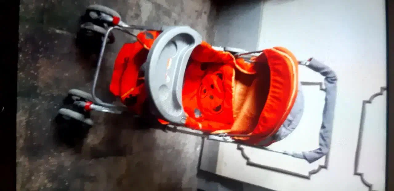 کالسکه و روروئک و کریر و آغوشی تمیز و سالم|کالسکه و لوازم جانبی|تهران, جوانمردان (اندیشه)|دیوار