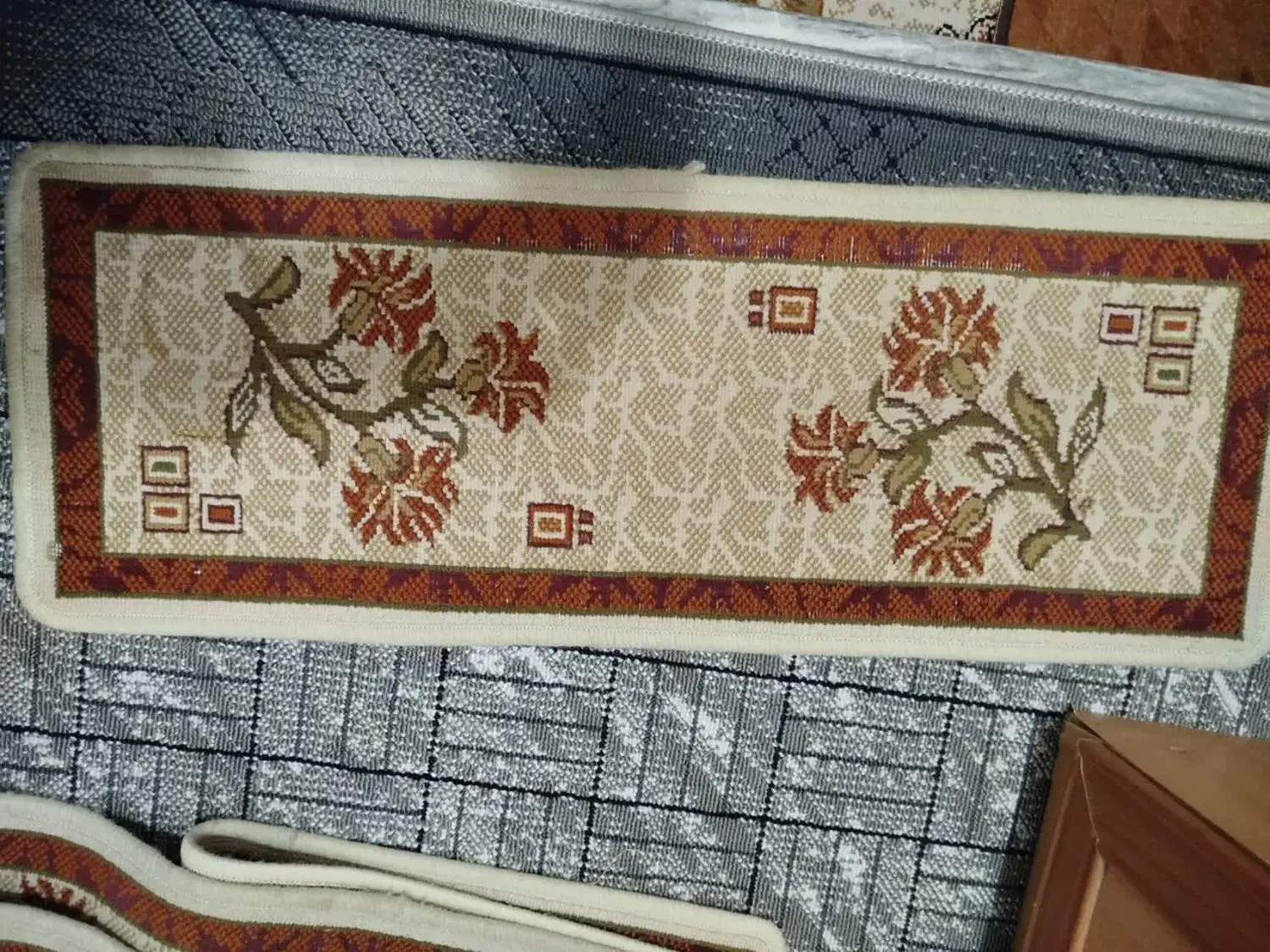 4عددروپله ای دونه ای 50000|پادری|بروجرد, |دیوار