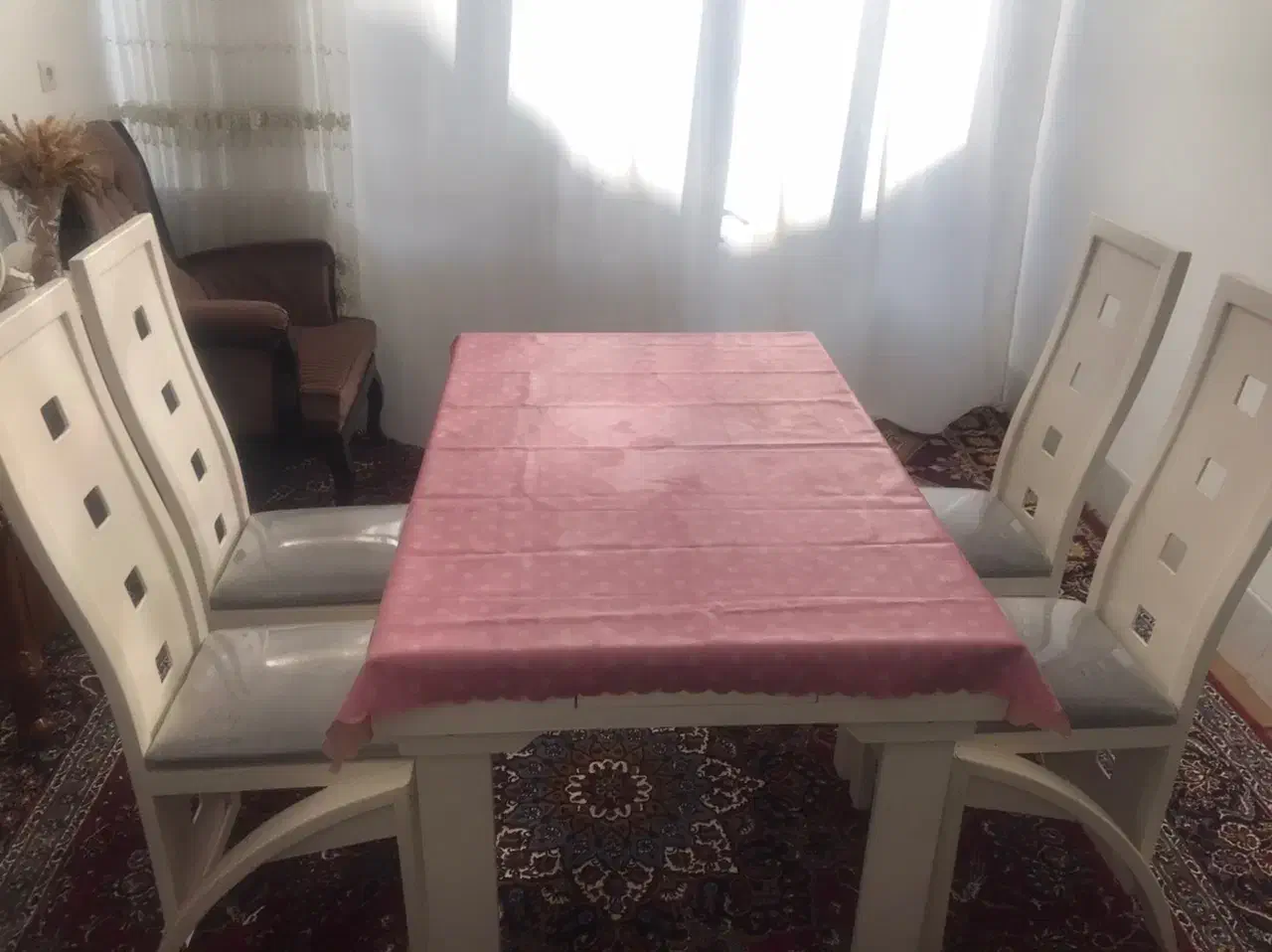 میز ناهار خوری چهار نفره|میز و صندلی غذاخوری|لنجان, |دیوار