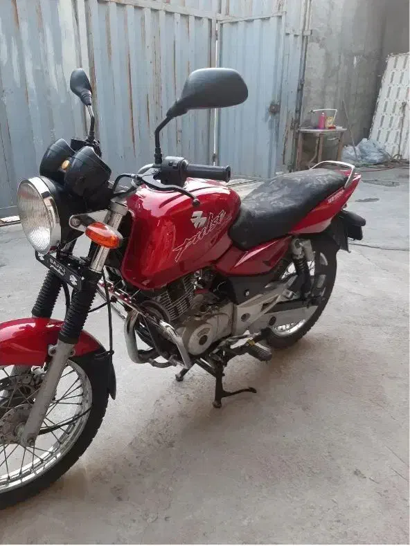 پالس 180باجاج پره ای|موتورسیکلت|اسفراین, |دیوار