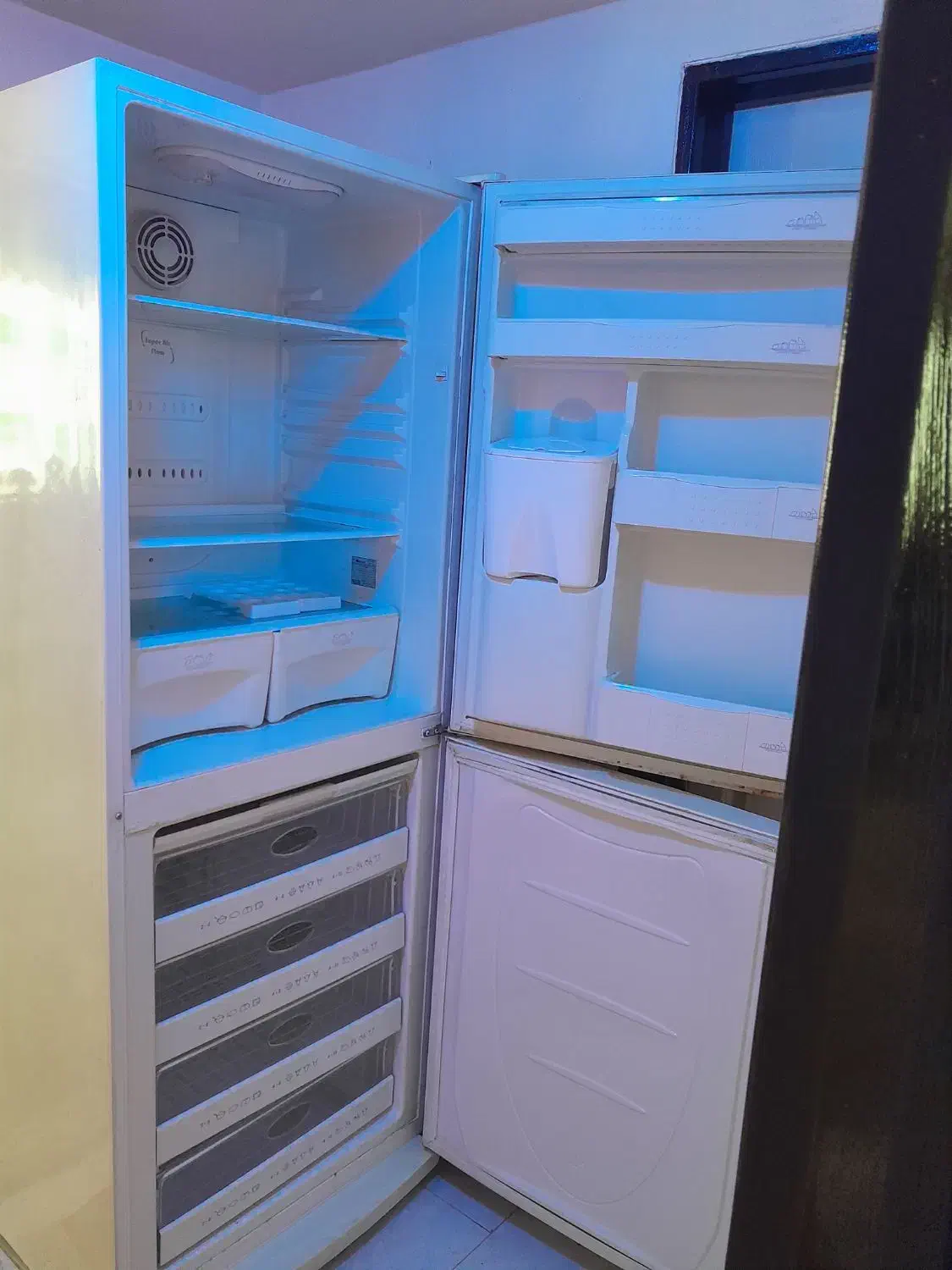 ۲ عدد یخچال دو درب و فروش تمام لوازم منزل|یخچال و فریزر|هشتگرد, شهرک بوستان|دیوار