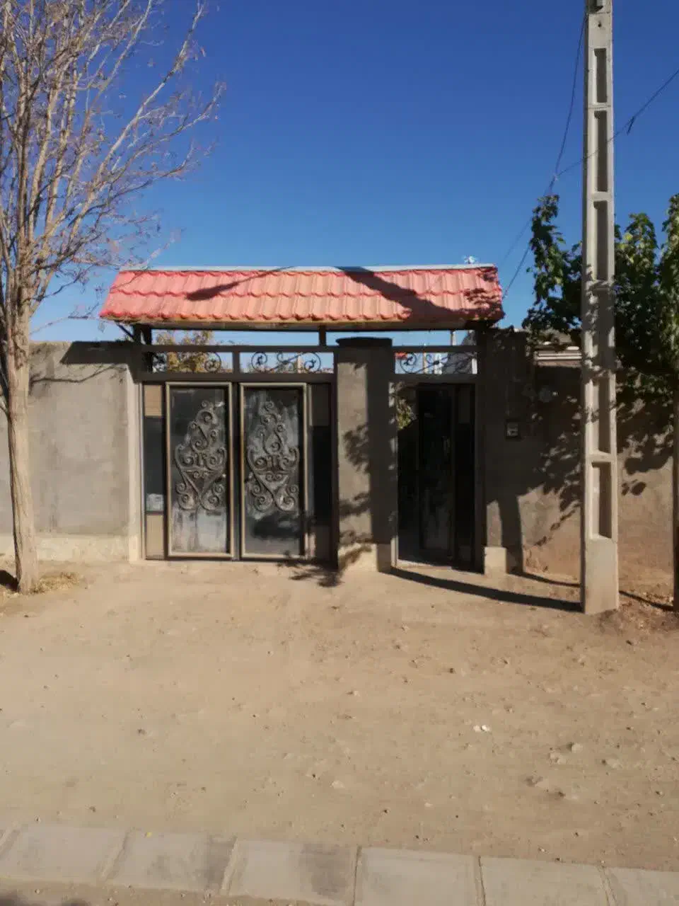 منزل ویلایی واقع در شهرستان حکم آباد جوین|فروش خانه و ویلا|عطاملک, |دیوار