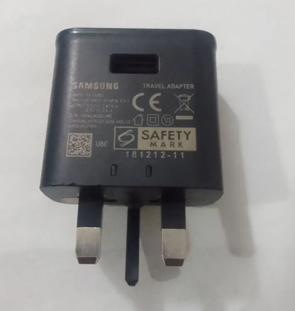 سوپر فست شارژ سه پین سامسونگ|لوازم جانبی موبایل و تبلت|نجفآباد, شریعتی غربی|دیوار