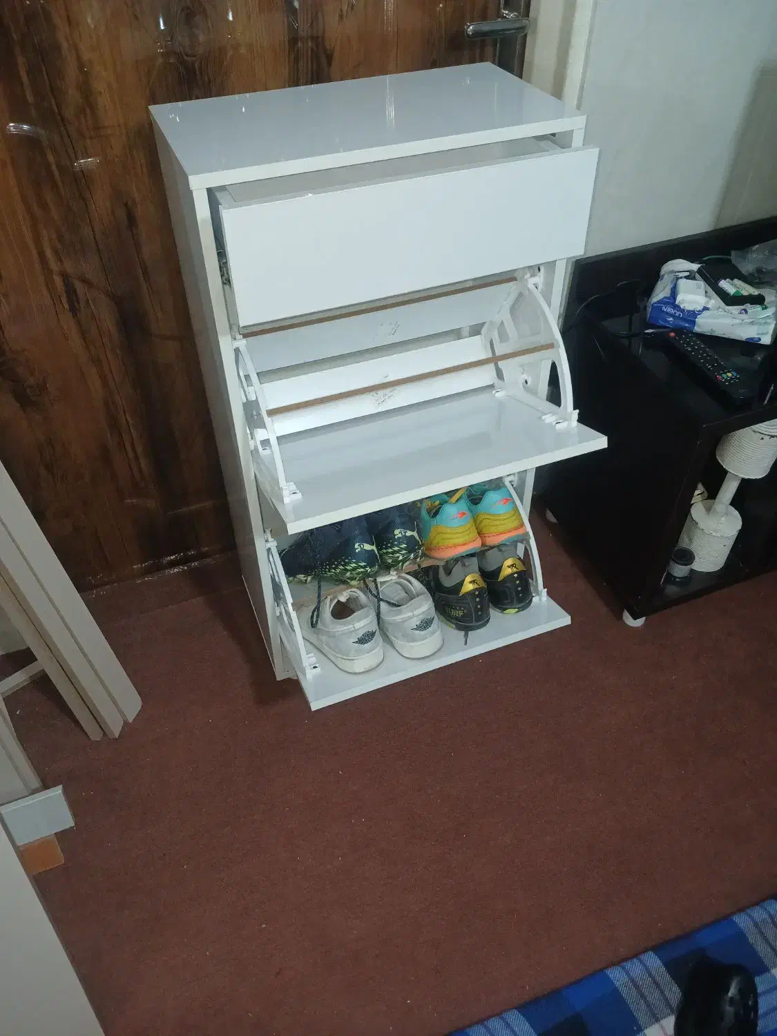 جاکفشی|جاکفشی، کمد، دراور|همدان, |دیوار