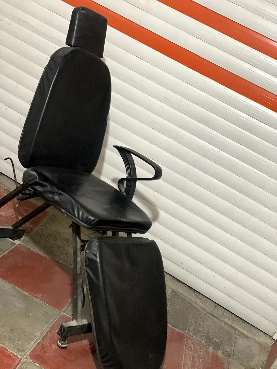 صندلی آرایشگاه|آرایشگاه و سالنهای زیبایی|ارومیه, |دیوار