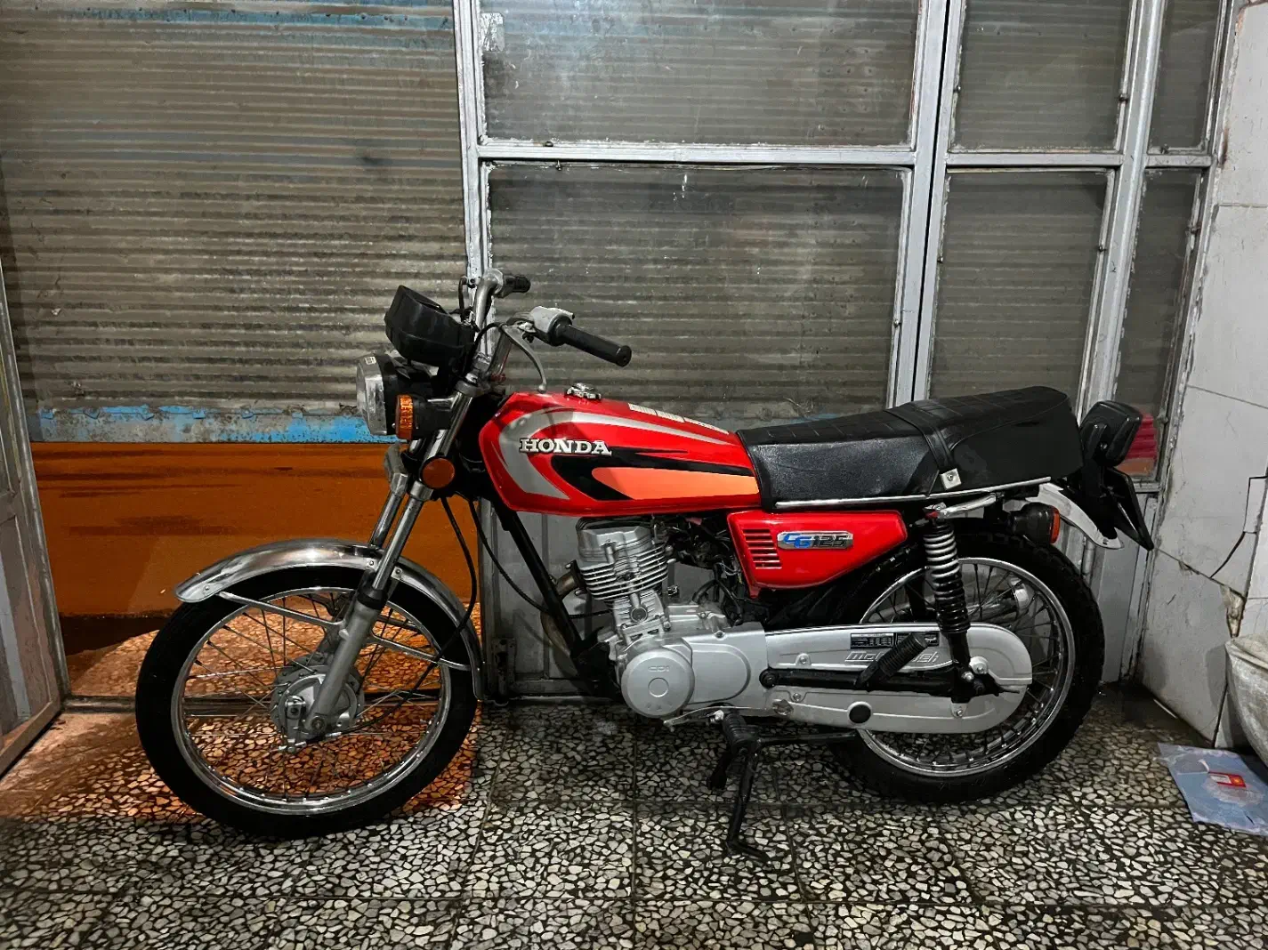 فروش هوندا۱۲۵|موتورسیکلت|لنگرود, |دیوار