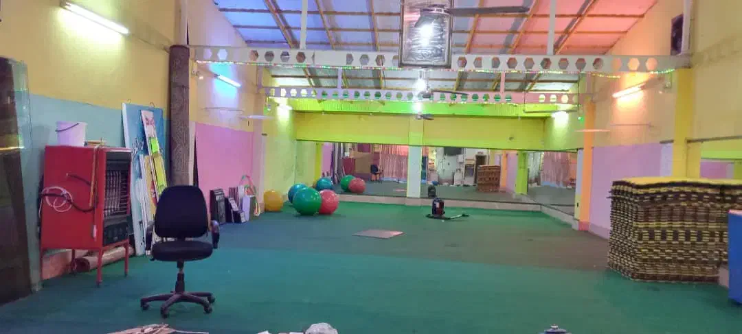 فروش باشگاه ورزش در فلکه گاز|فروش مغازه و غرفه|رشت, شهرک قدس|دیوار