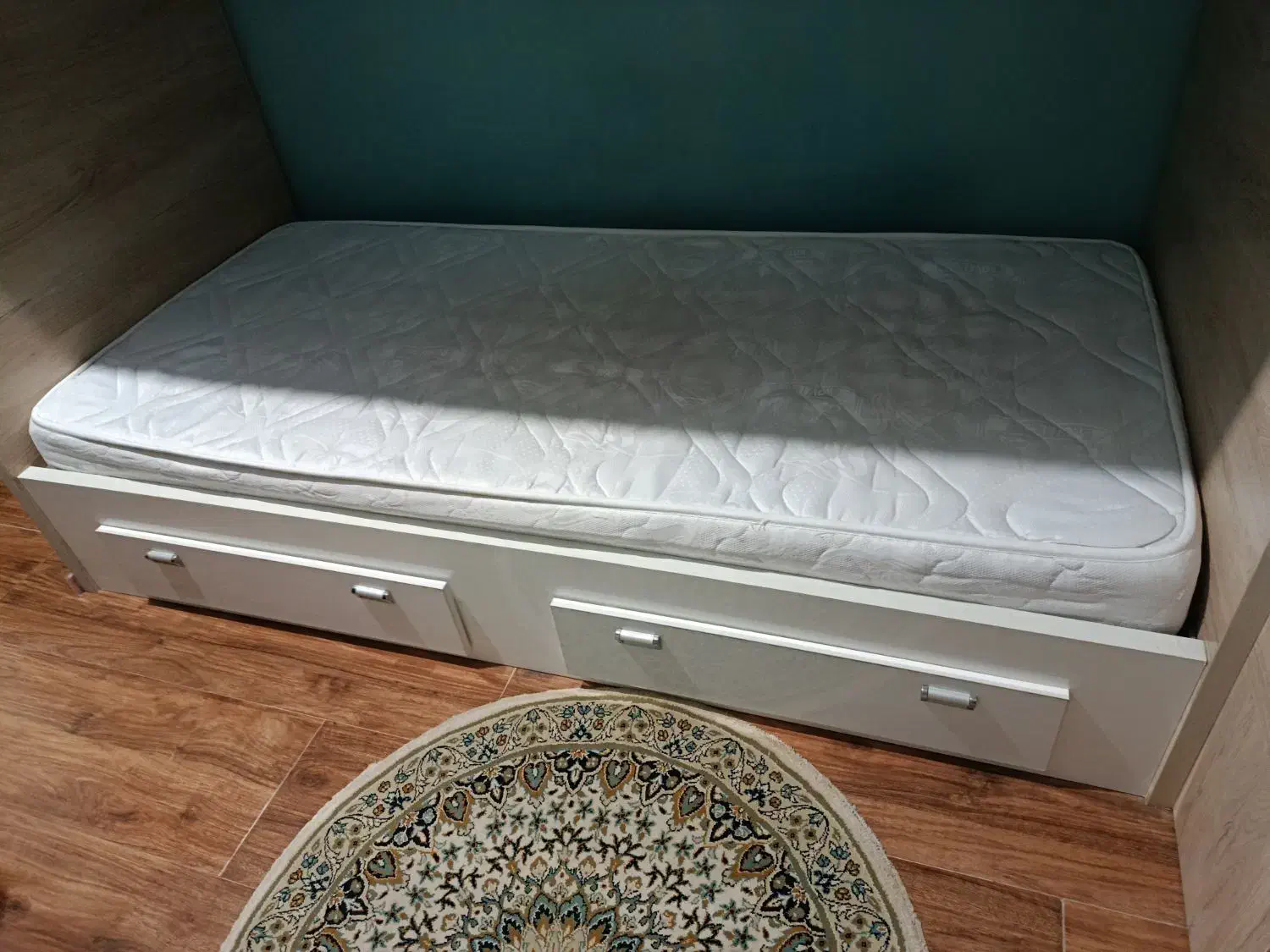 تخت دو طبقه|تخت و سرویس خواب|بندر انزلی, بشمن|دیوار