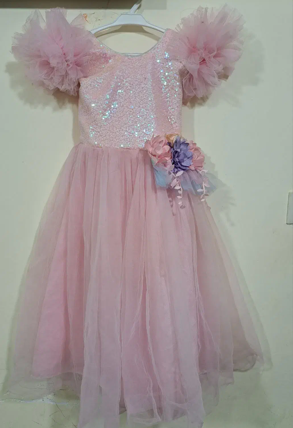 فروش لباس عروس بچه گانه|کفش و لباس بچه|بافت, |دیوار