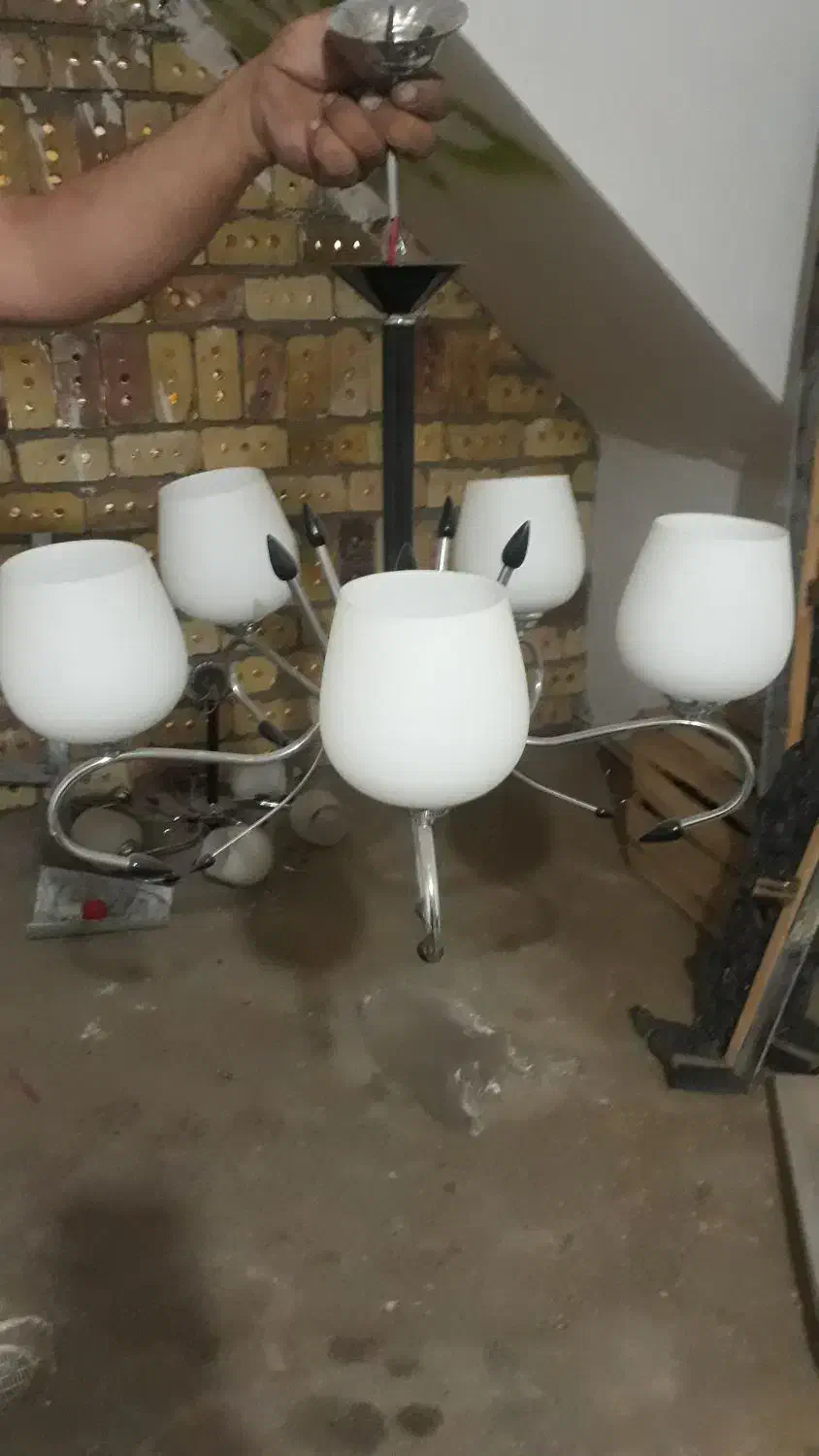 دو عدد لوستر پنج شاخه|لوستر و چراغ آویز|دامغان, |دیوار