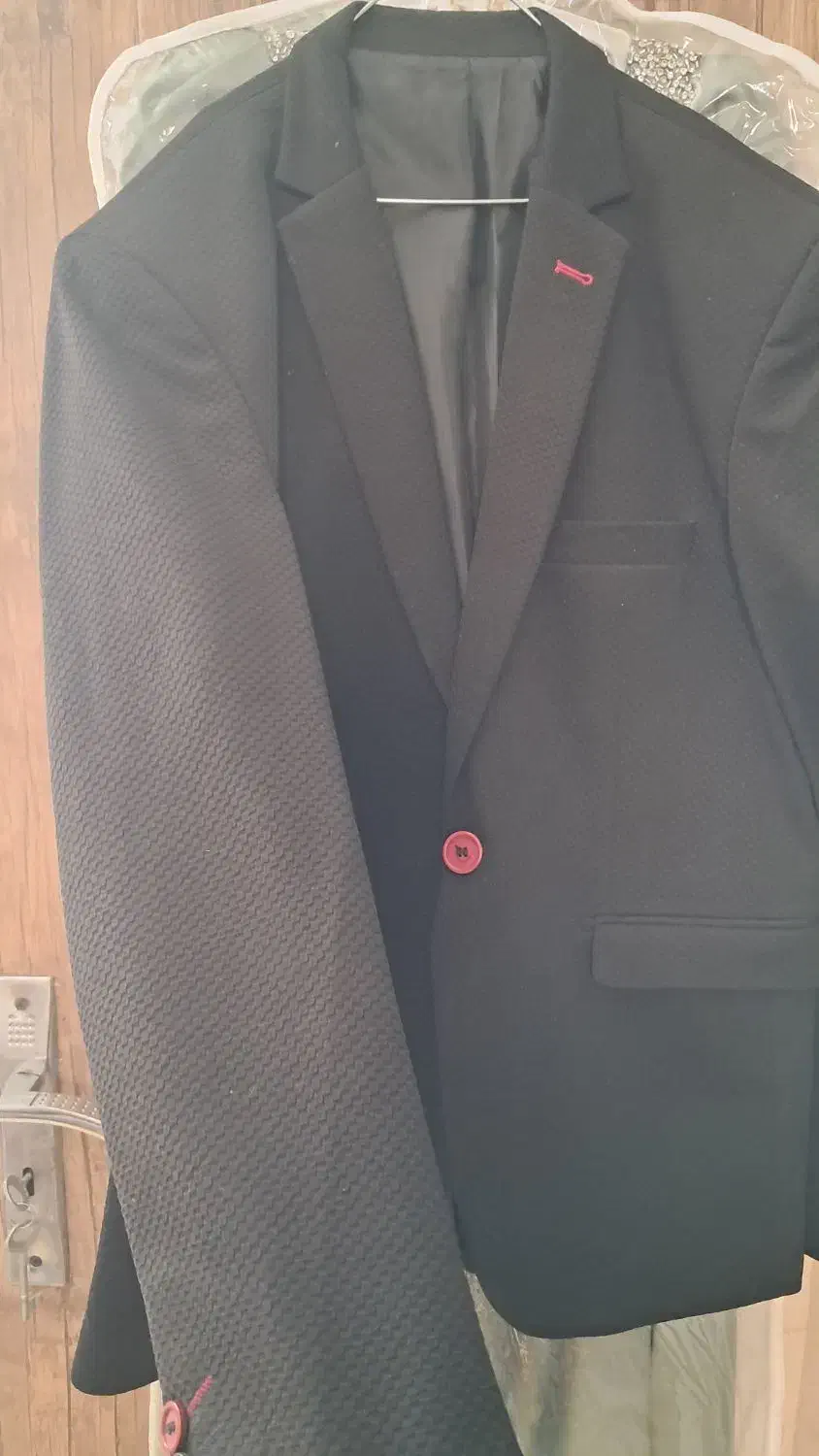 لباس مجلسی و کت مردانه|لباس|قم, شهر قائم|دیوار