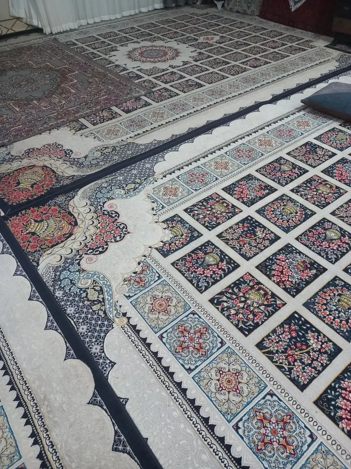 سه عددقالی|فرش|تربت جام, جامرود|دیوار