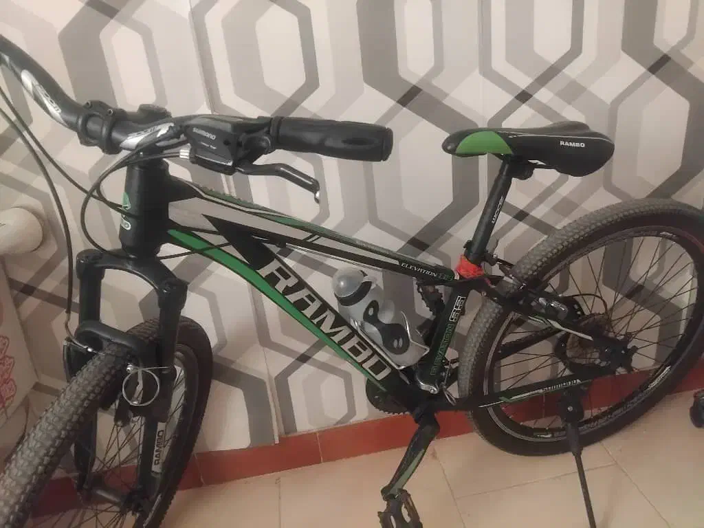 دوچرخه سایز 26 با تخفیف فروش فوری|دوچرخه، اسکیت، اسکوتر|هشتگرد, مدرس|دیوار