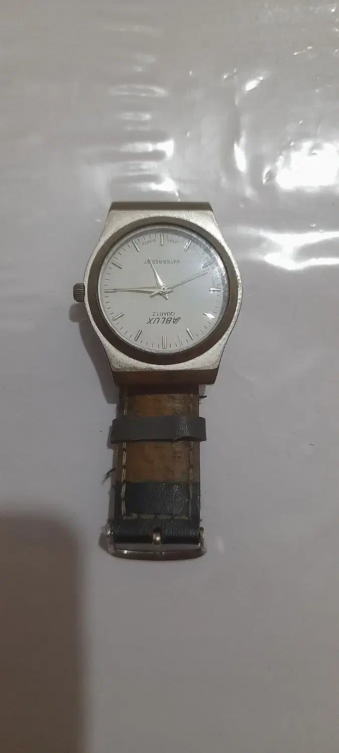 ساعت نو|ساعت|اردبیل, |دیوار