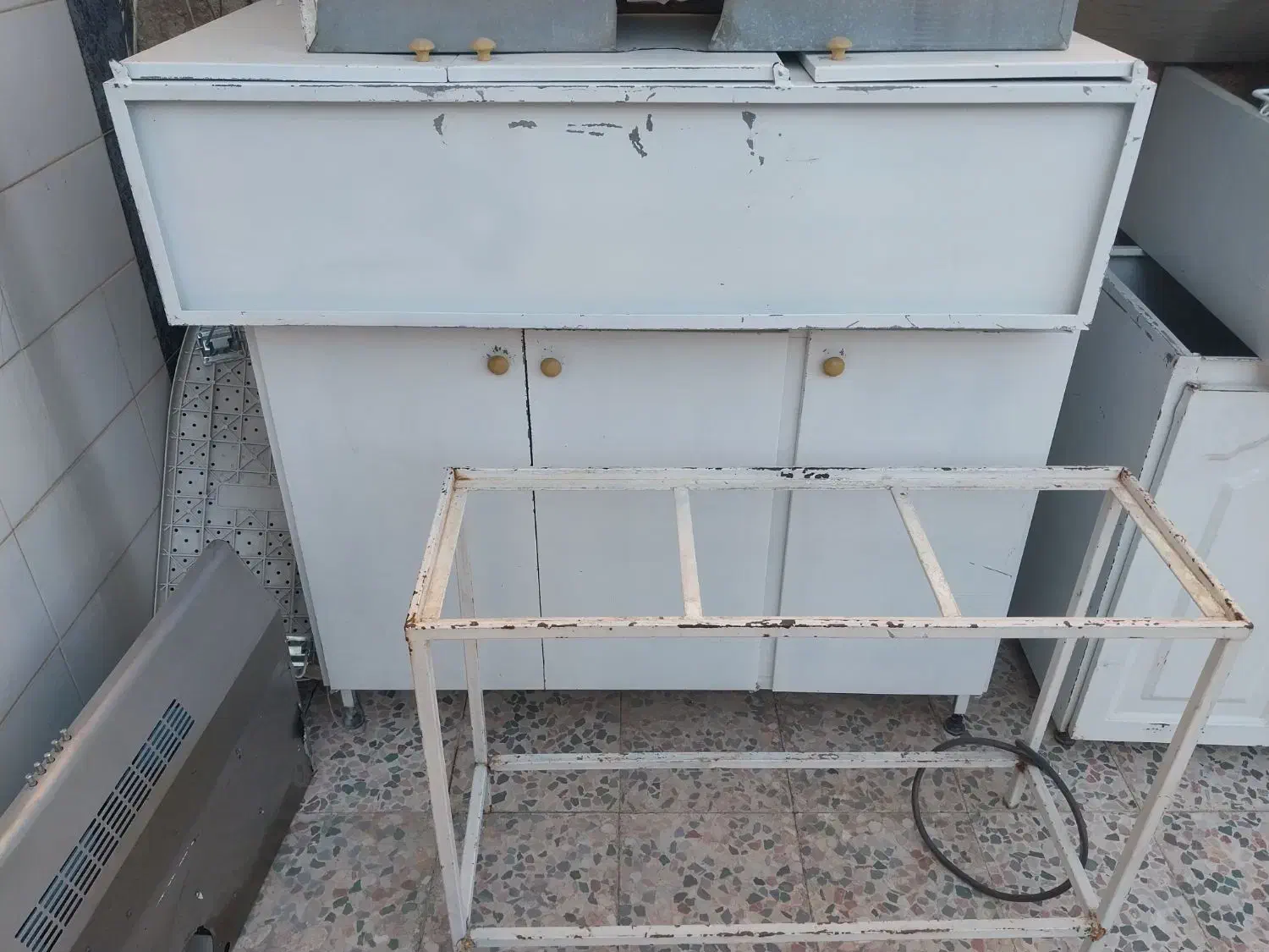 کابینت وهودوظرفشوری|آب‌چکان و نظم‌دهنده ظروف|مرودشت, سهل‌آباد|دیوار