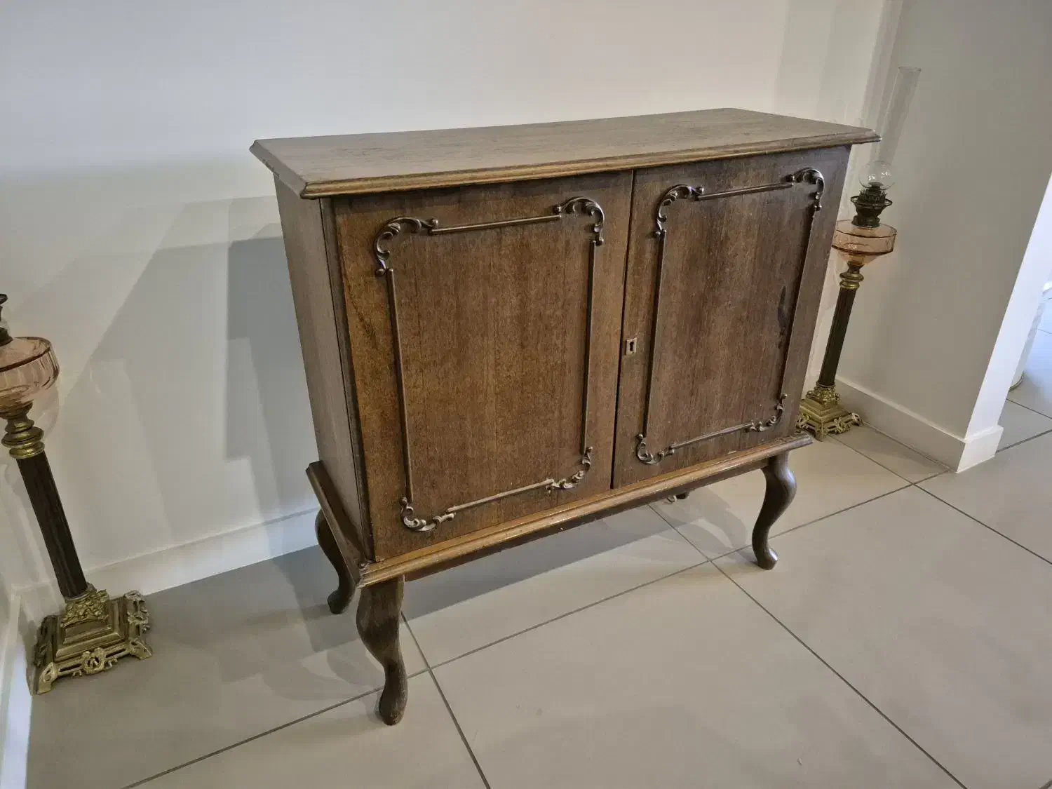 تلویزیون مبله قدیمی پارس|کلکسیون اشیاء عتیقه|تهران, قیطریه|دیوار