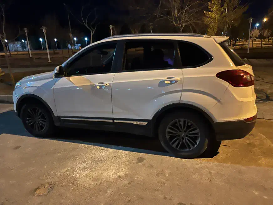 تیگو ۵|خودرو سواری و وانت|قم, صفائیه|دیوار