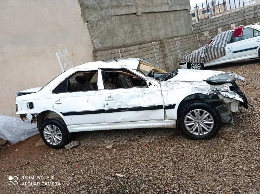 پژو پارس تصادفی|خودرو سواری و وانت|خرم‌آباد, |دیوار