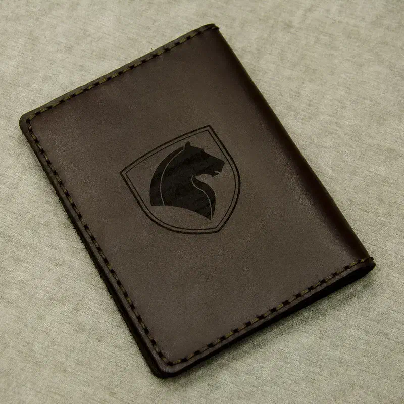 کیف مدارک ماشین گم شده.|اشیا|بروجن, |دیوار