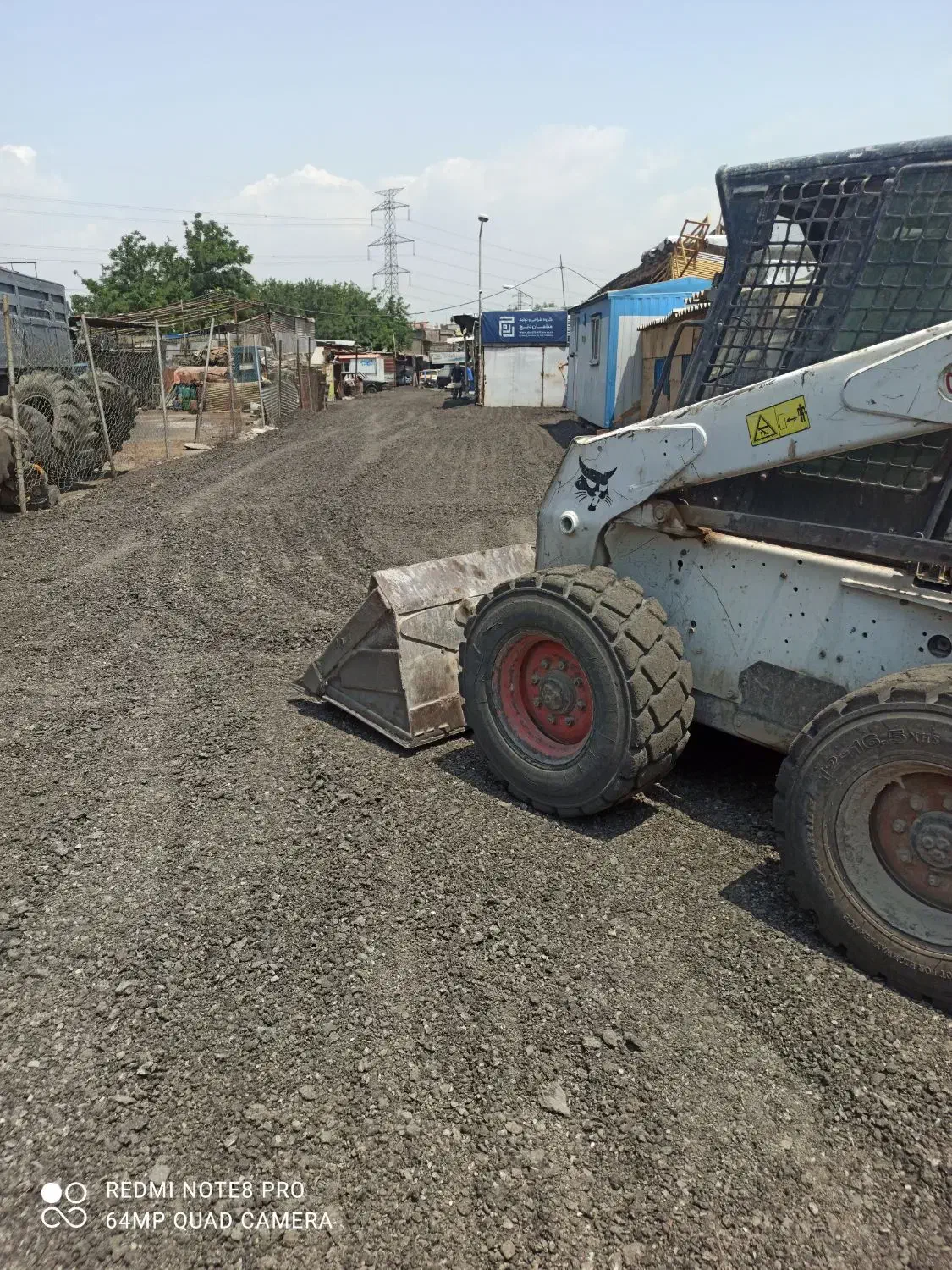 حمل نخاله باکارگر و بدون کارگر بابکت توضیح مصالح|خدمات حمل و نقل|تهران, صادقیه|دیوار