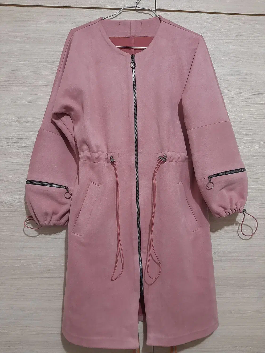 مانتوپاییزه|لباس|اراک, |دیوار