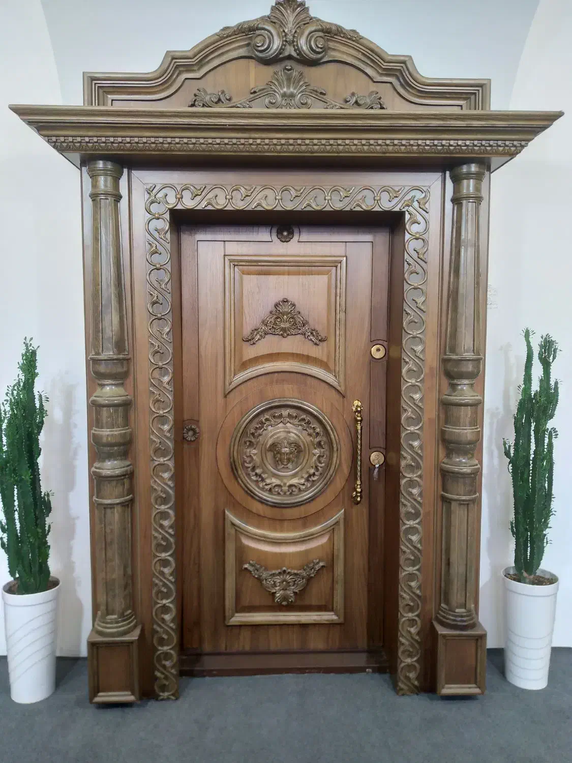 درب ضدسرقت و داخلی|مصالح و تجهیزات ساختمان|اصفهان, دانشگاه اصفهان|دیوار