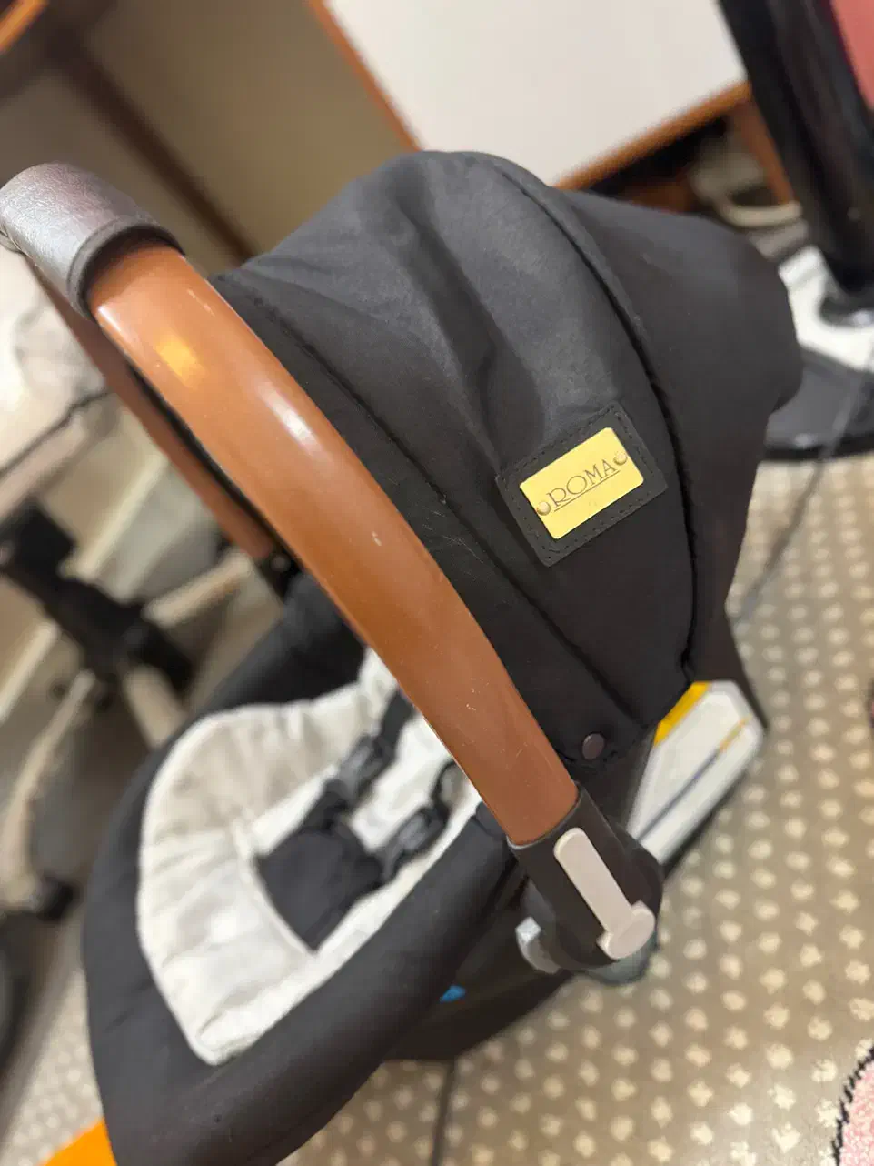 کریر درحدنو برند روما|کالسکه و لوازم جانبی|تهران, بازار|دیوار