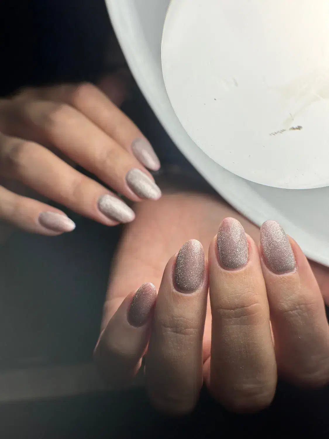 تخفیف ویژه کاشت ناخن و ژلیش پا رایگان|خدمات آرایشگری و زیبایی|مشهد, گلبرگ|دیوار