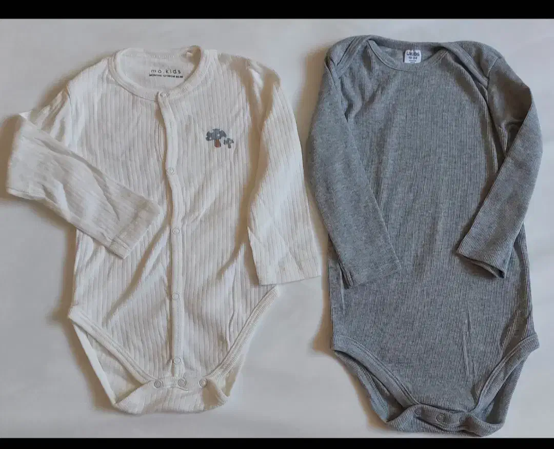 پوشاک کودک نوزاد بچگانه سیسمونی|کفش و لباس بچه|خرم‌آباد, |دیوار