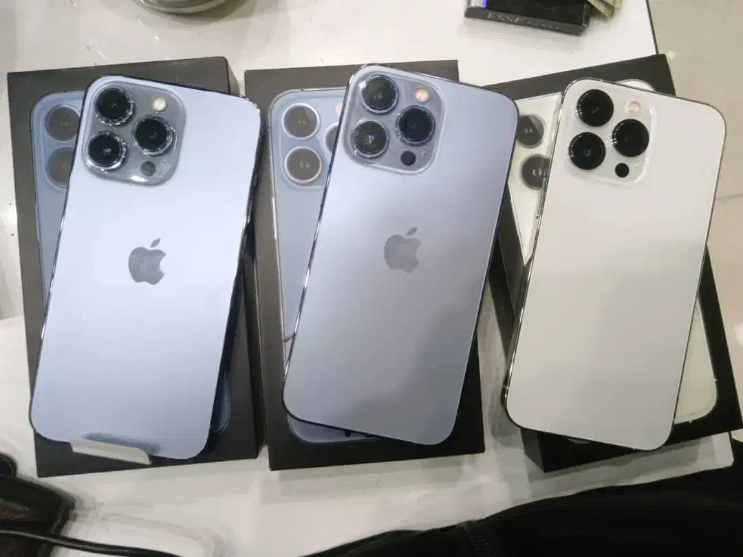 13/پرو/|موبایل|تهران, دهم فروردین|دیوار