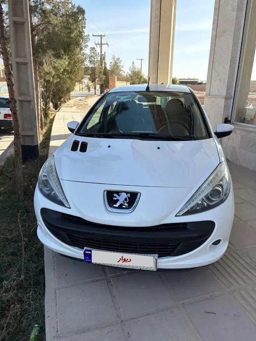 پژو 207 مدل ۱۴۰۱|خودرو سواری و وانت|یزد, |دیوار