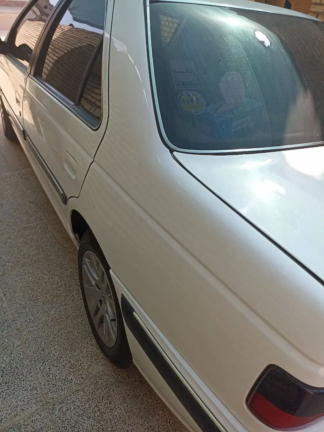 پژو پارس سفید xu7p سفارشی|خودرو سواری و وانت|گتوند, |دیوار