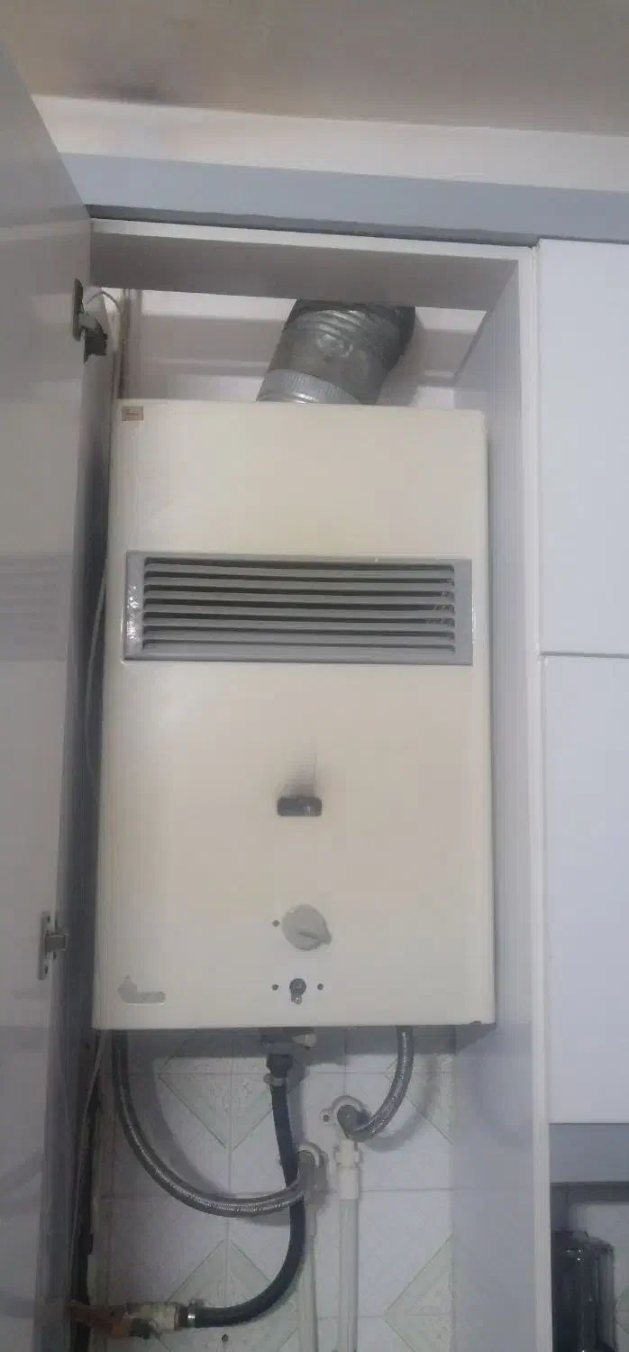 آبگرمکن بوتان سایزبزرگ مدل B118|آبگرمکن، پکیج، شوفاژ|اردبیل, |دیوار