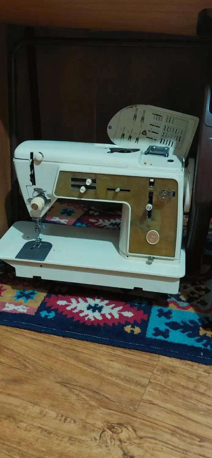 چرخ خیاطی سینجر اصل عتیقه|کلکسیون اشیاء عتیقه|شاهینشهر, سعدی جنوبی|دیوار