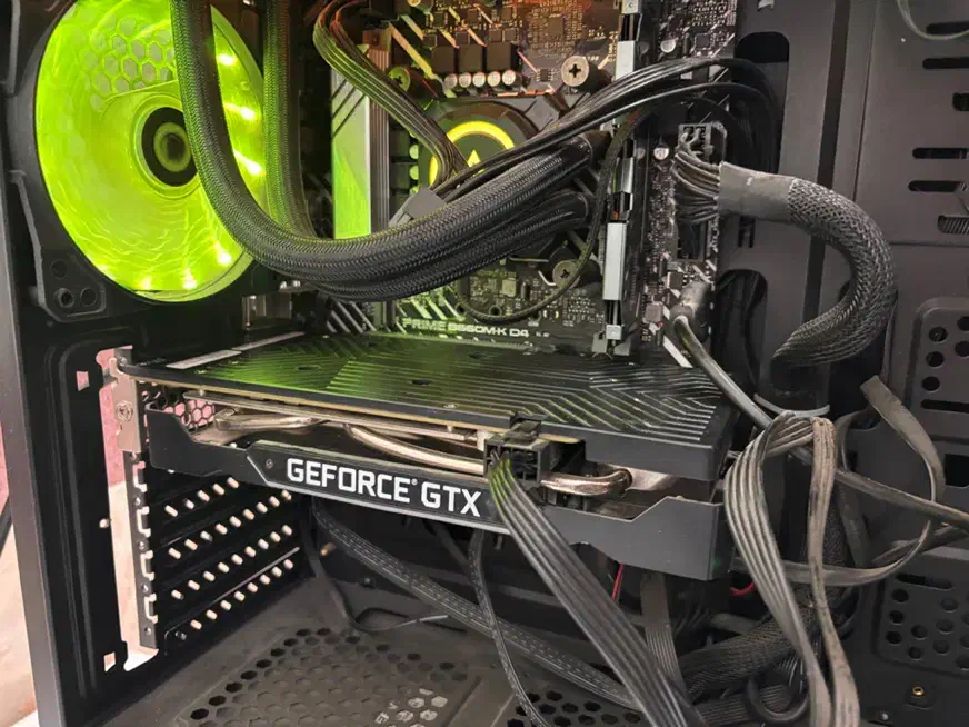 کیس کامپیوتر گیمینگ|رایانه رومیزی|بانه, |دیوار