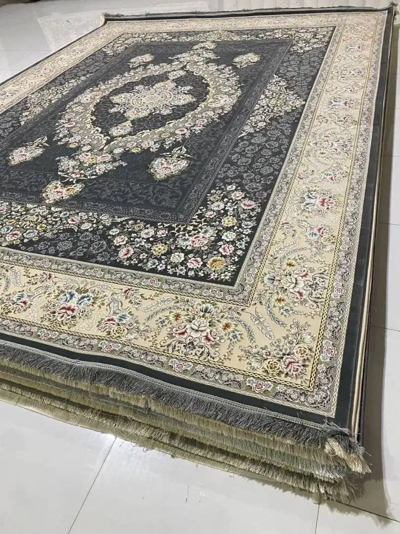 گلارا فـرش +بافته شـده ممتاــز|فرش|شیراز, میانرود|دیوار