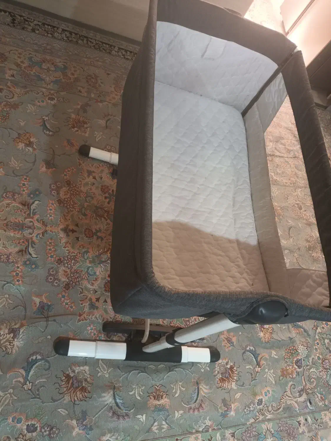 تخت نوزاد دلیجان|تخت و صندلی بچه|تهران, سلیمانی|دیوار