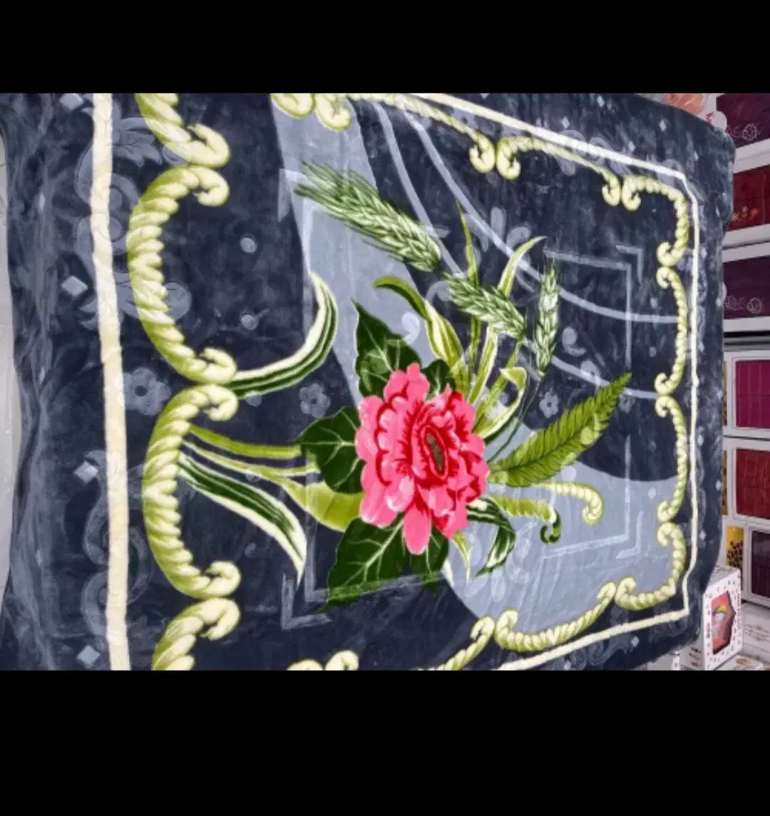 پتو نرمینه دونفره ابریشم وارداتی،بابونه درجه۱ضخیم|رختخواب، بالش، پتو|اهواز, کوی باهنر|دیوار