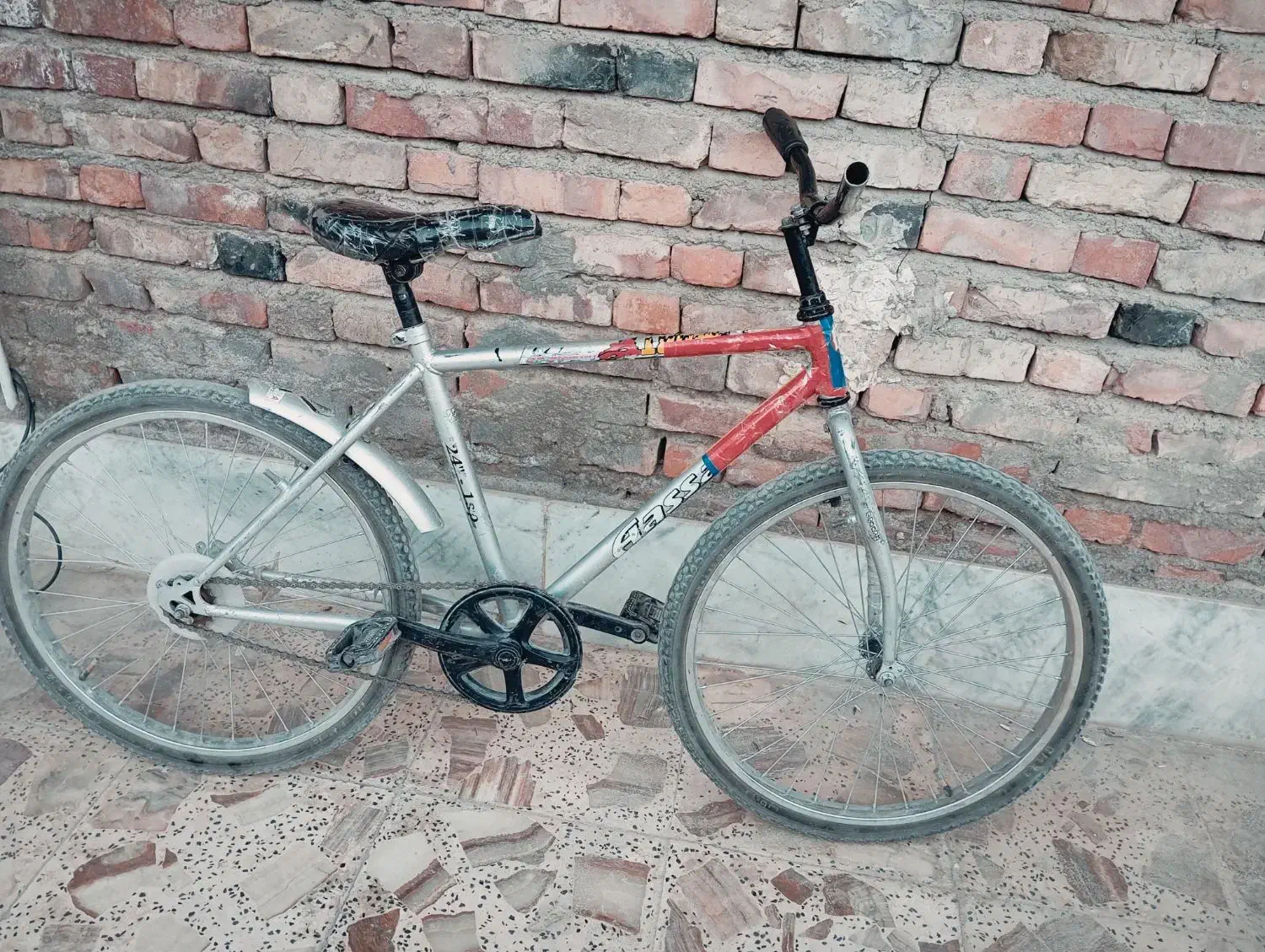 دوچرخه 24 آساک|دوچرخه، اسکیت، اسکوتر|خاش, |دیوار