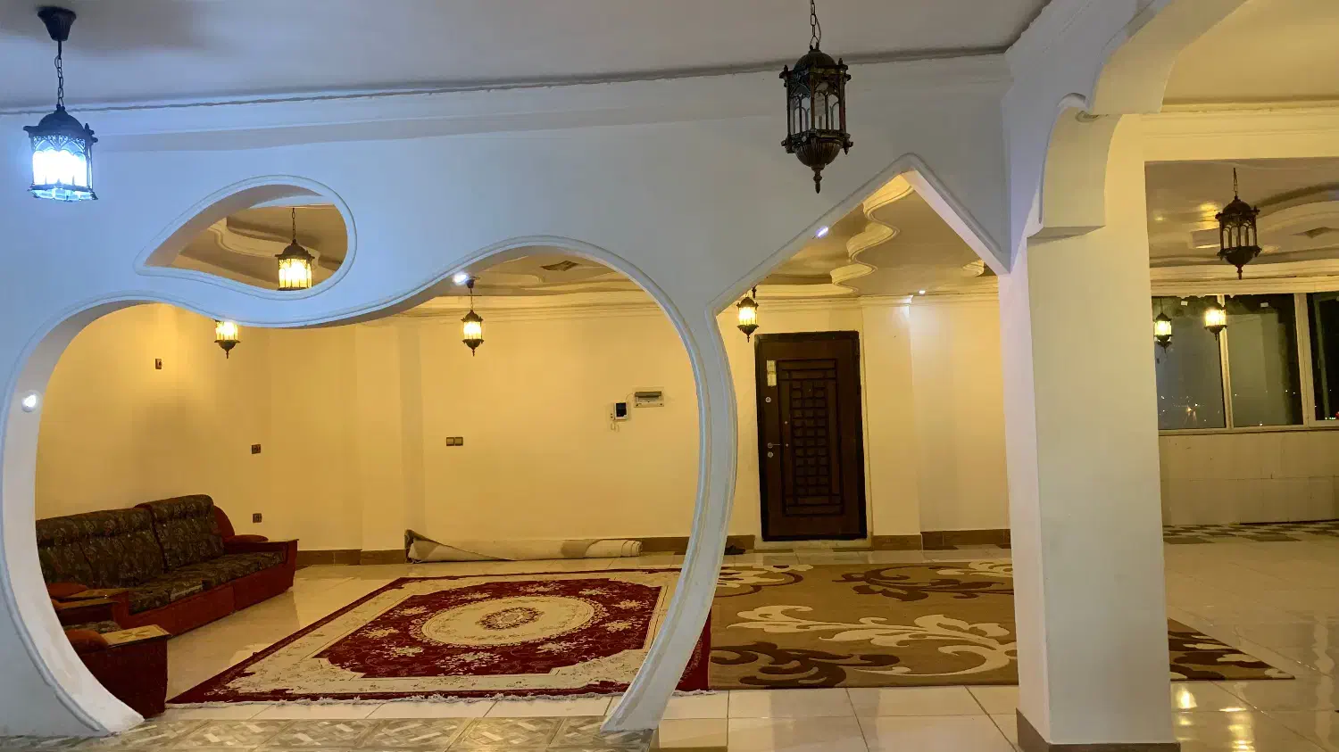 سوئیت بهتری نقطه مرکز شهر|اجارهٔ کوتاه‌مدت آپارتمان و سوئیت|میناب, |دیوار