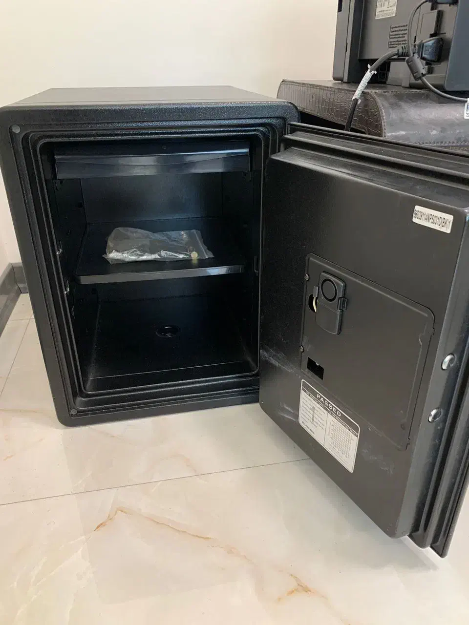 گاو صندوق کره ای ایگل اصل|فروشگاه و مغازه|تهران, زرگنده|دیوار